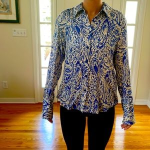 ZARA-NWT. SIZE XS. BLUE’S AND CREAM. BUTTON DOWN LONG SLEEVE BLOUSE.